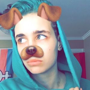 Meet your Posher, Skyler